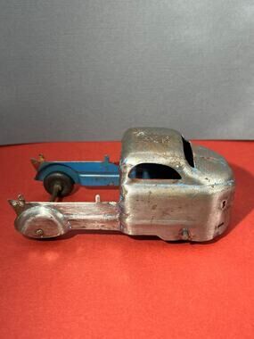 Vtg Wyandotte Truck